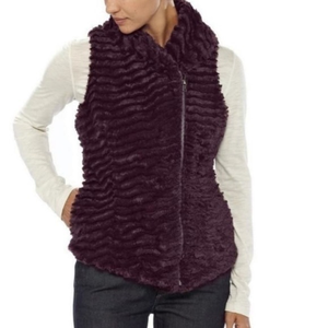 Patagonia  Pelage Textured Faux Fur Fleece Asymmetrical Vest‎ S